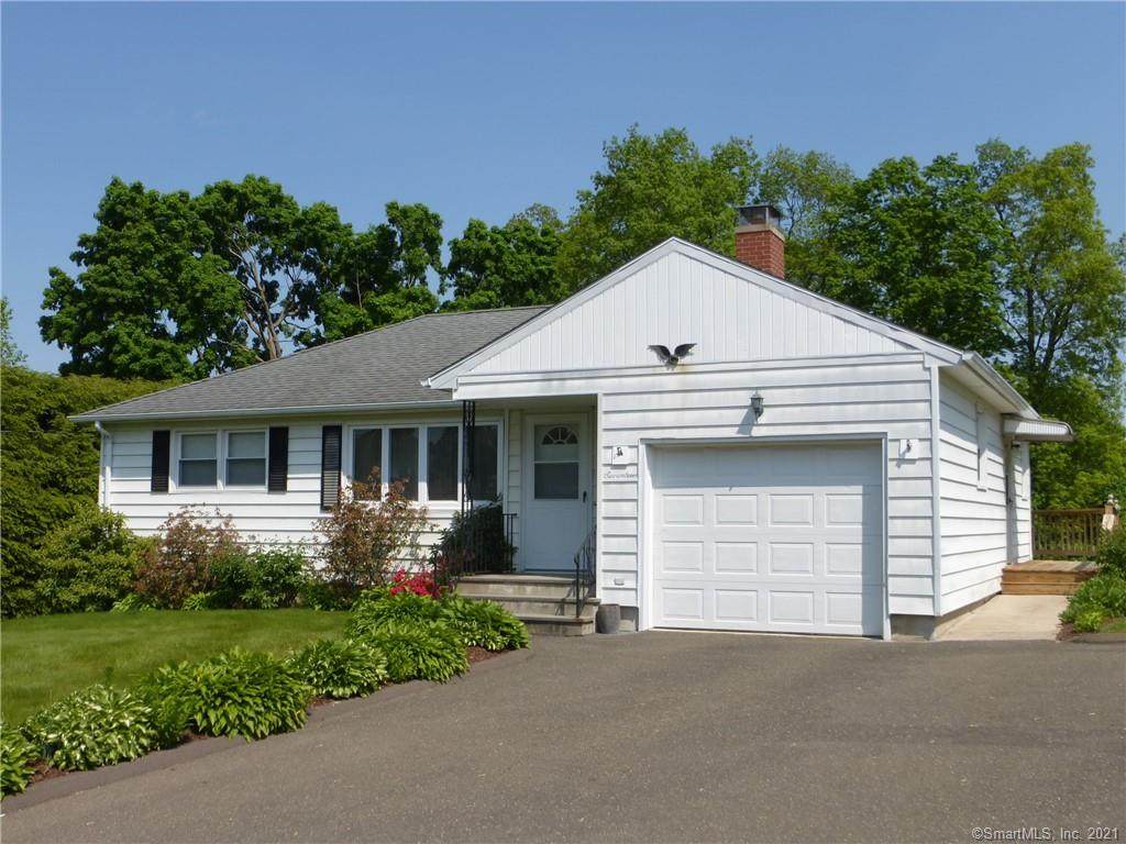 17 Jillson Circle - Photo 1