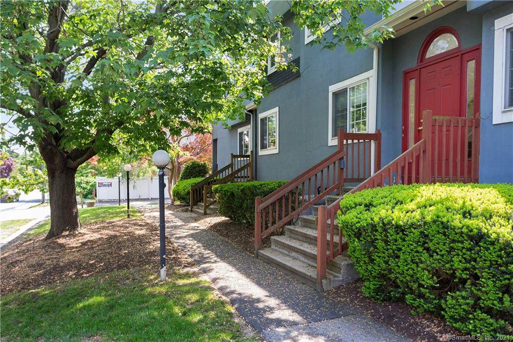 9 Maple Tree Avenue - Photo 1