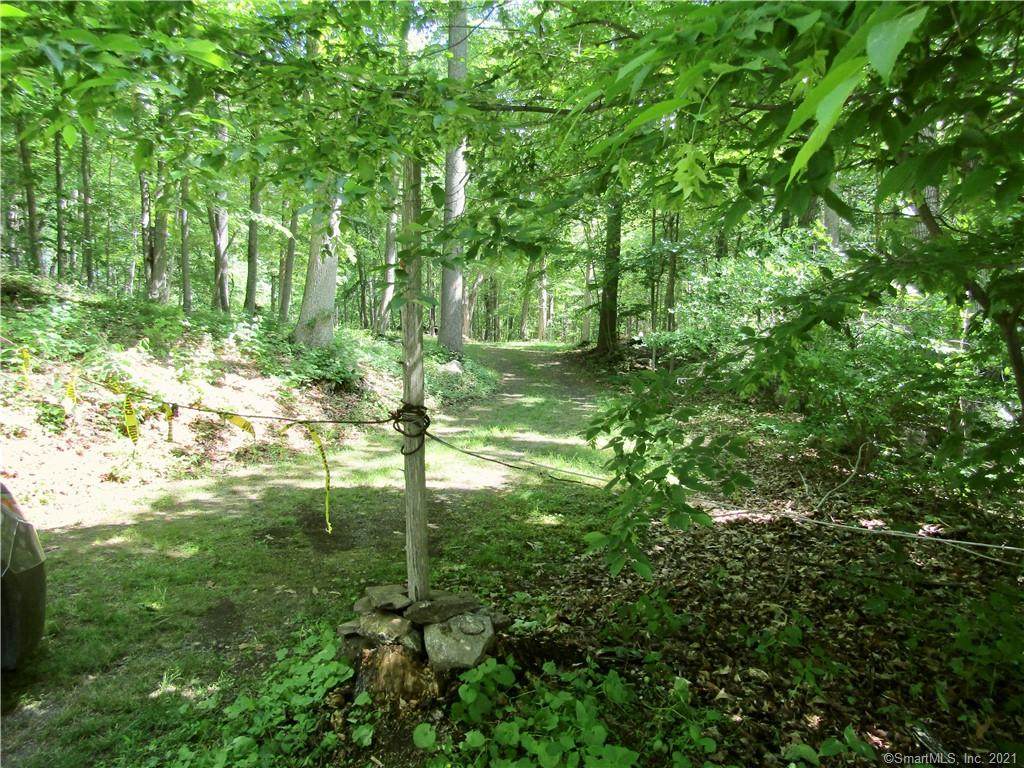 873 Lake Avenue - Photo 1