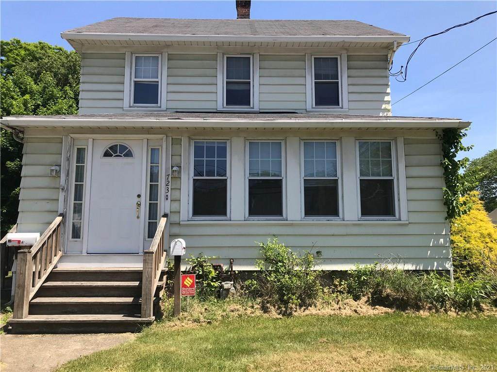723 Pine Creek Road - Photo 1