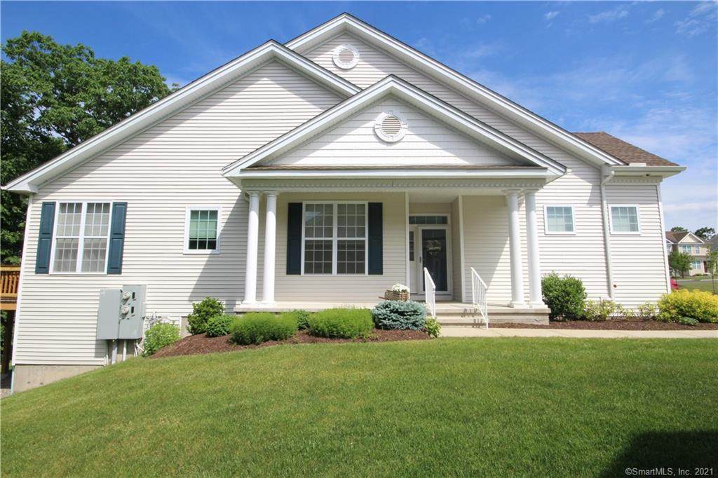 113 Cherry Circle - Photo 1
