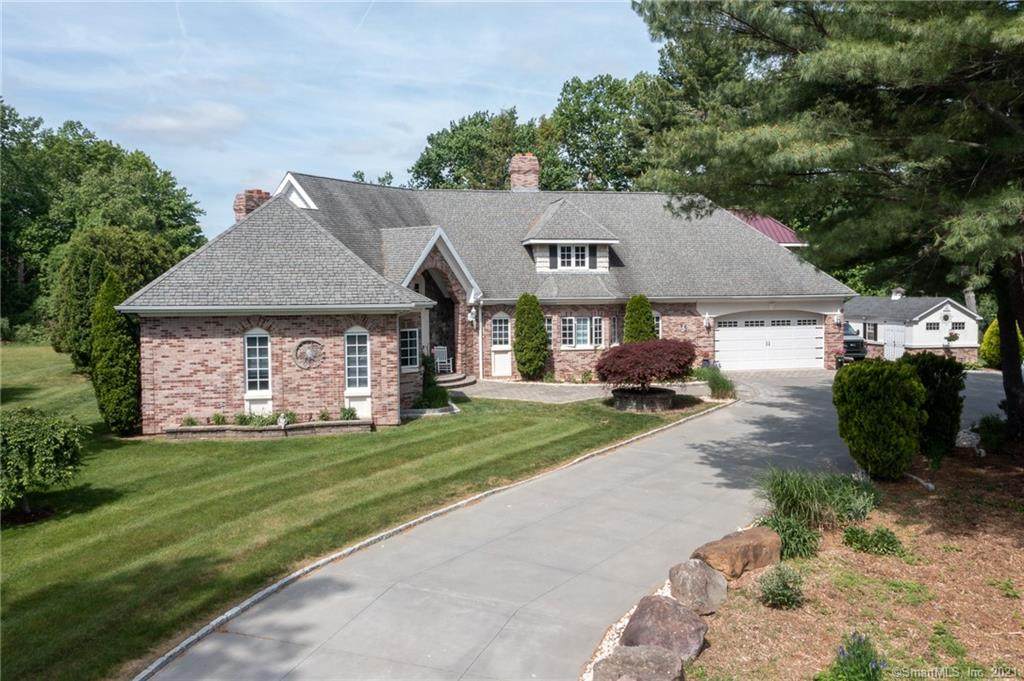 530 Hill Street - Photo 1