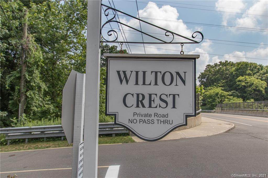 76 Wilton Crest - Photo 1