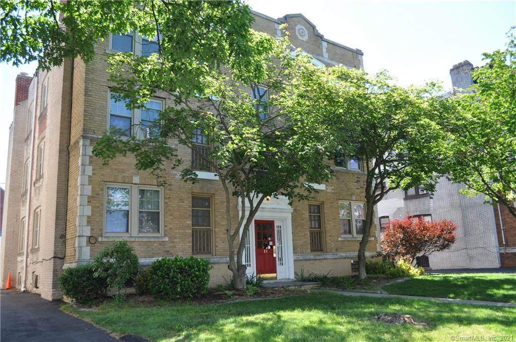 18 Robin Road - Photo 1