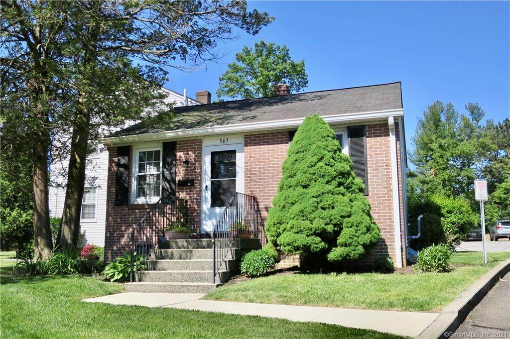 365 Sylvan Knoll Road - Photo 1