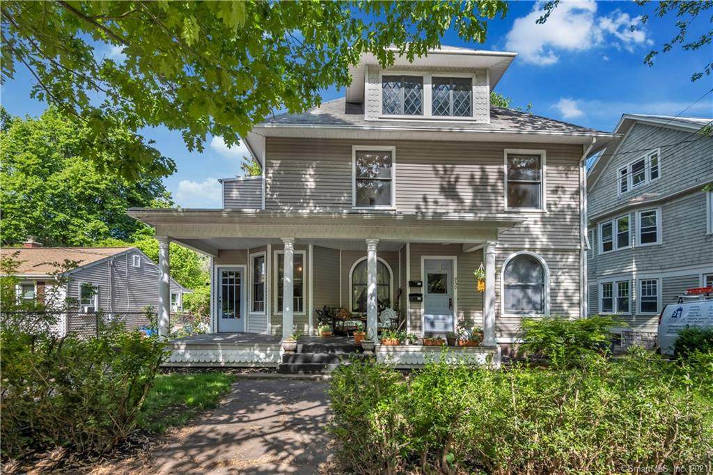950 Townsend Avenue - Photo 1