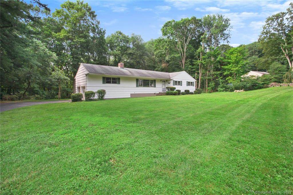 6 Pumpkin Lane - Photo 1