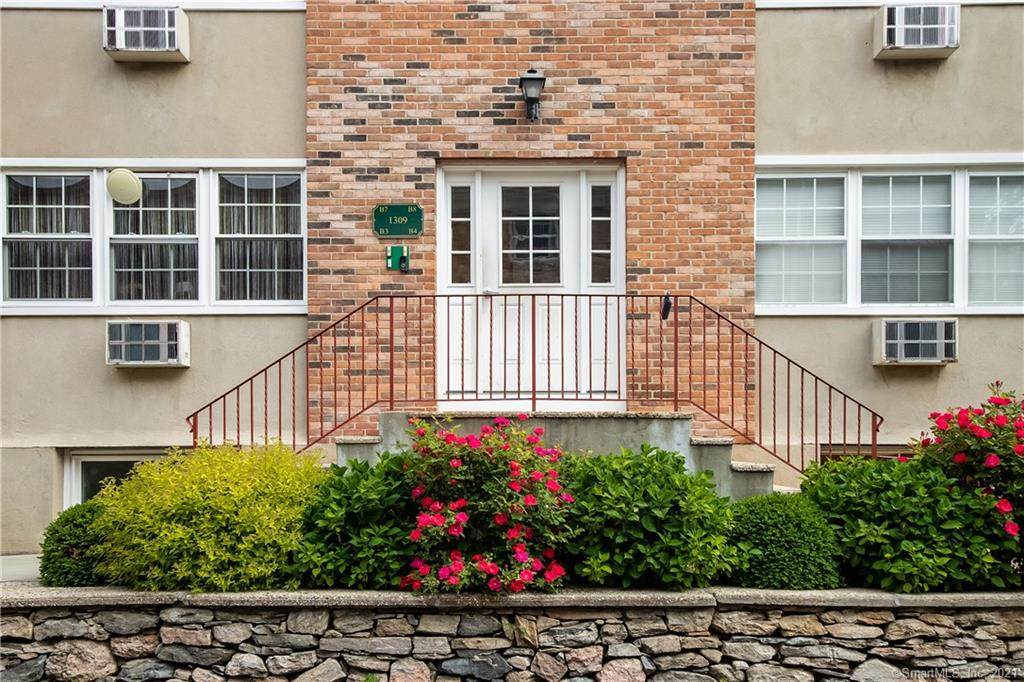 1309 Hope Street - Photo 1
