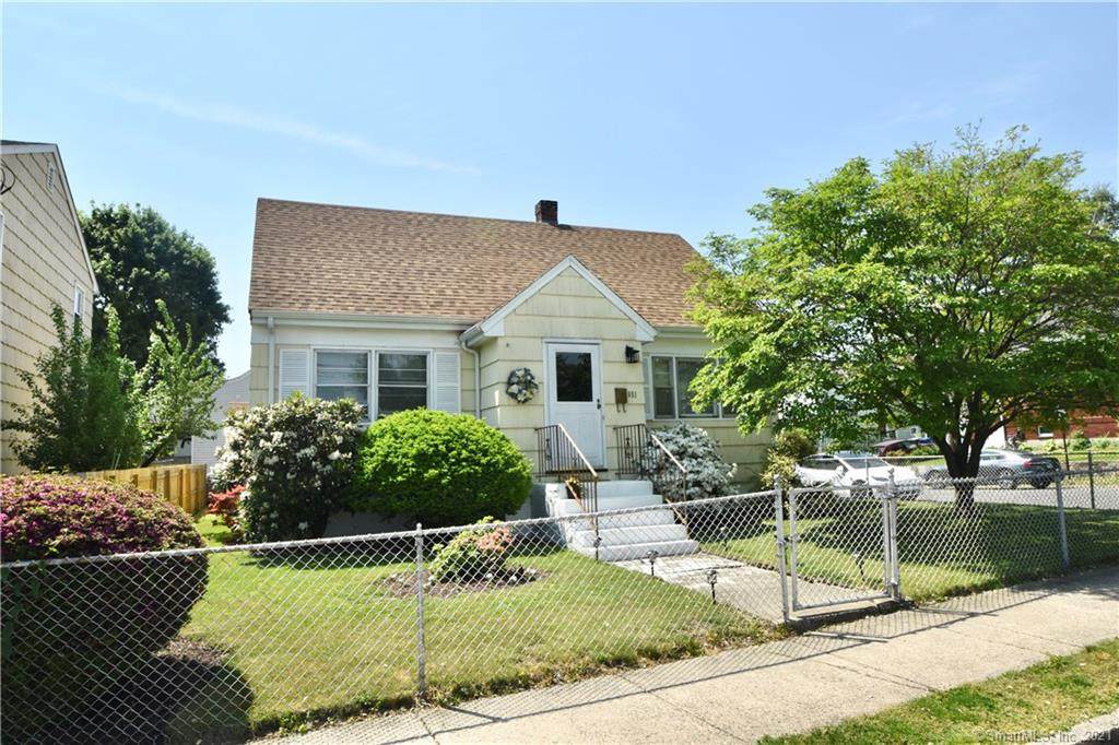 651 Westfield Avenue - Photo 1