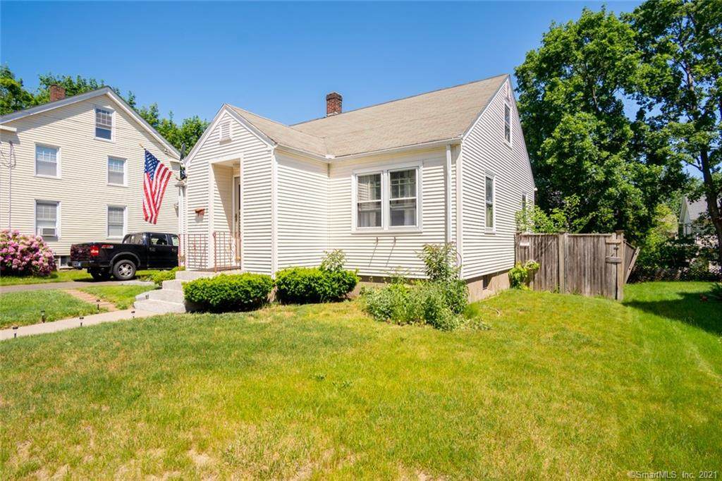 5 Mountain View Avenue - Photo 1