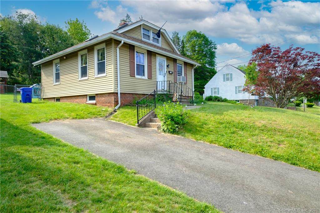 24 Plumb Avenue - Photo 1
