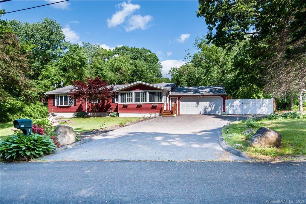 168 Tuckahoe Drive - Photo 1