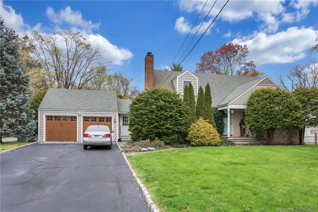 21 Terrace Avenue - Photo 1