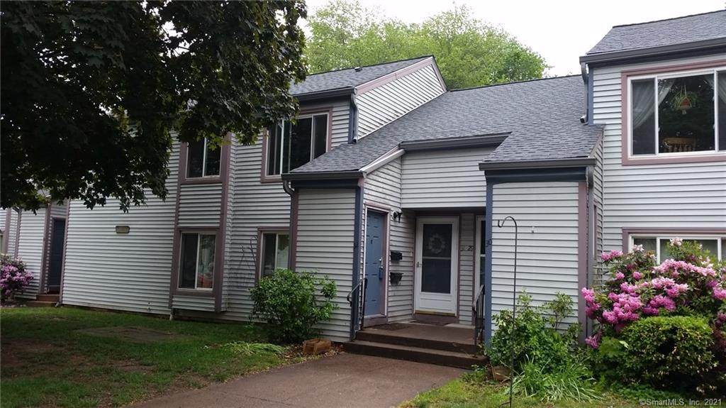 32 Candlewood Drive - Photo 1
