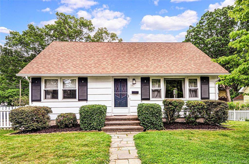 54 Raymonds Circle - Photo 1