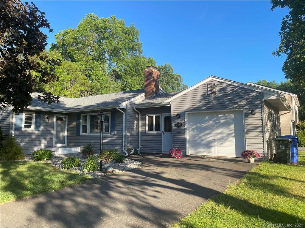 171 Glenview Drive - Photo 1