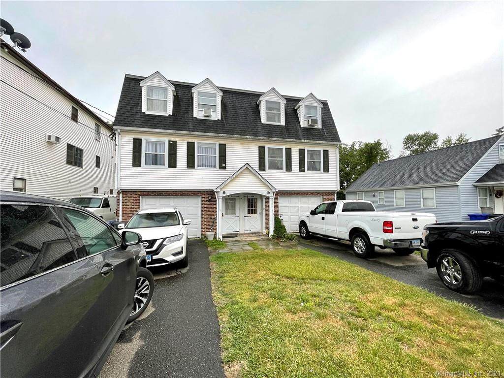 39 Belmont Circle - Photo 1