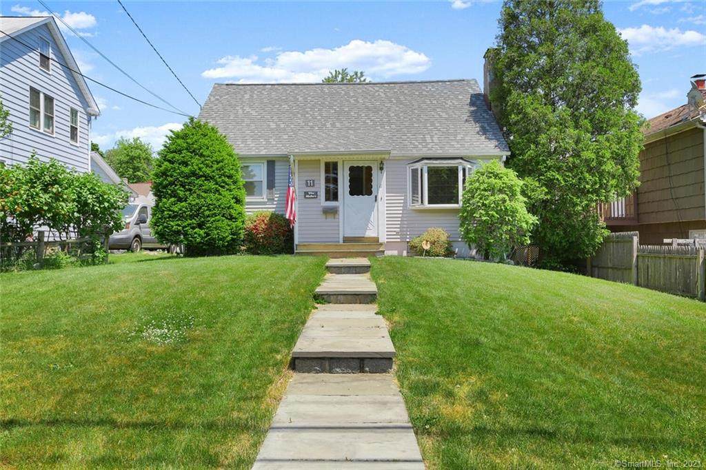 11 George Avenue - Photo 1