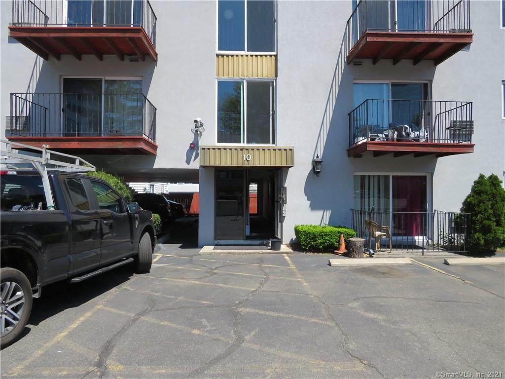 10 Tuttle Street - Photo 1