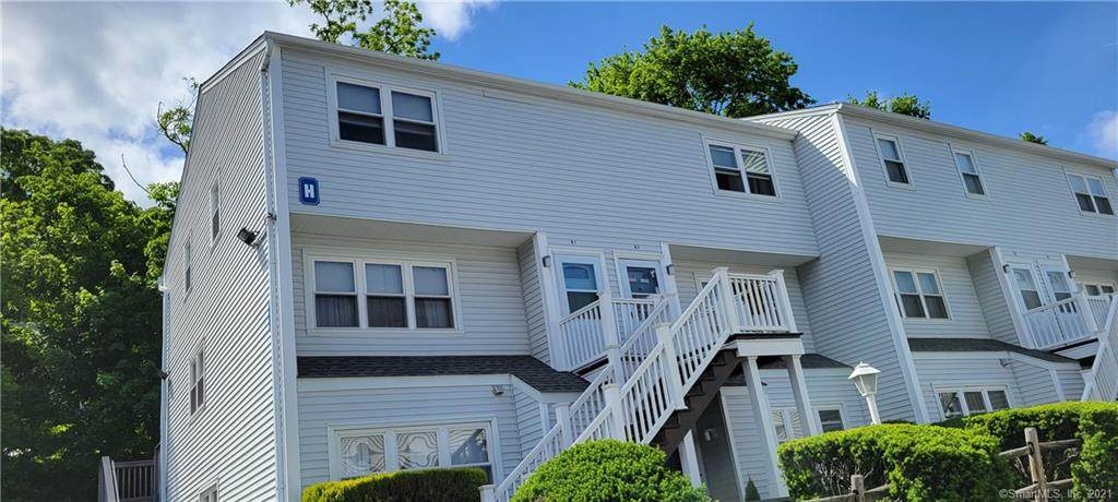 29 Van Buren Avenue - Photo 1