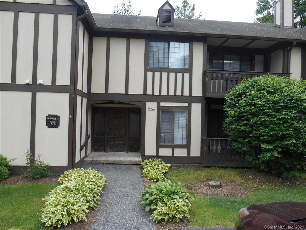 26 Essex Court - Photo 1