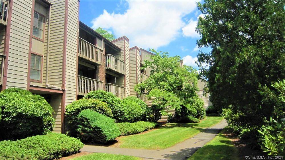 130 Coe Avenue - Photo 1