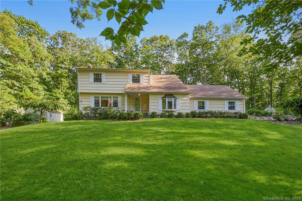 7 Quarry Lane - Photo 1
