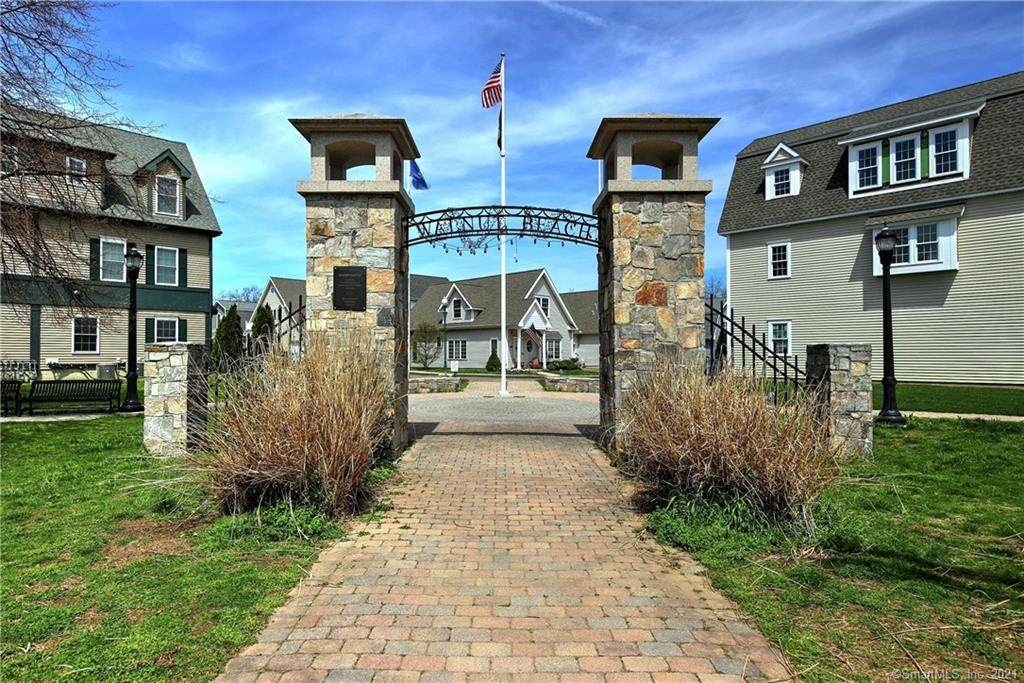48 Beach Shore Drive - Photo 1