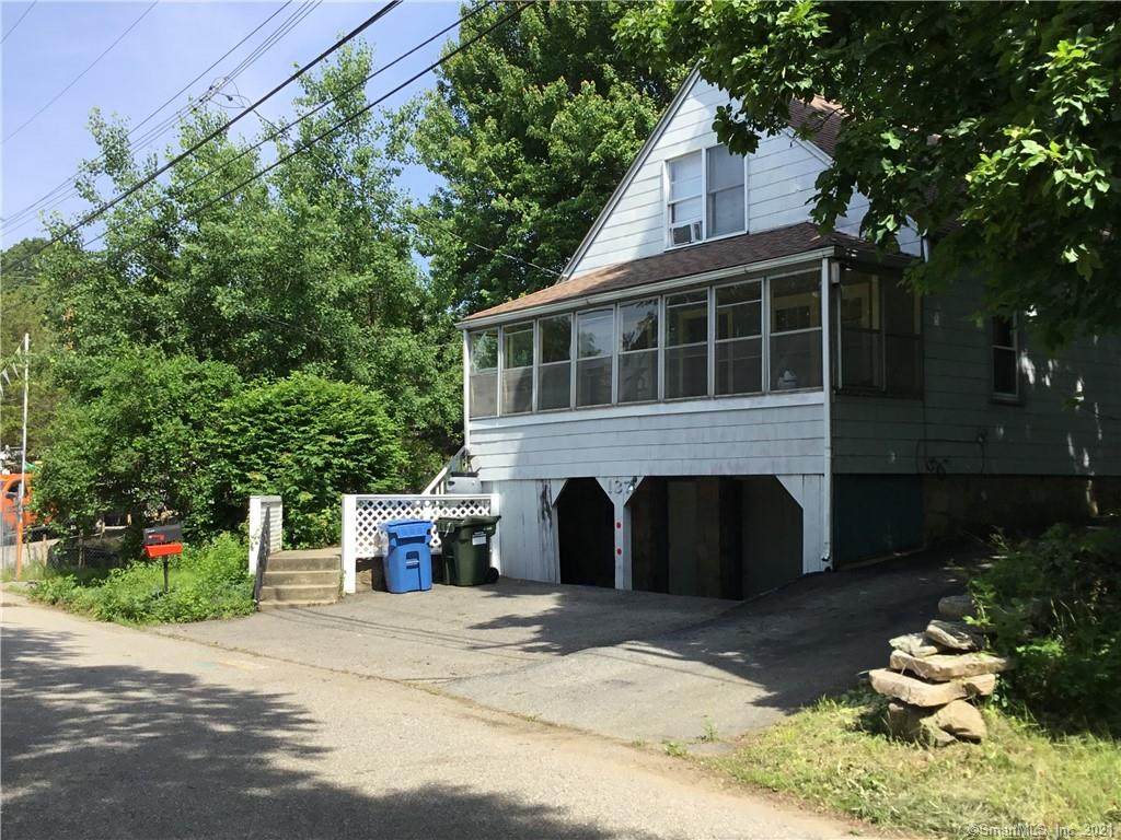 137 Old Salem Road - Photo 1