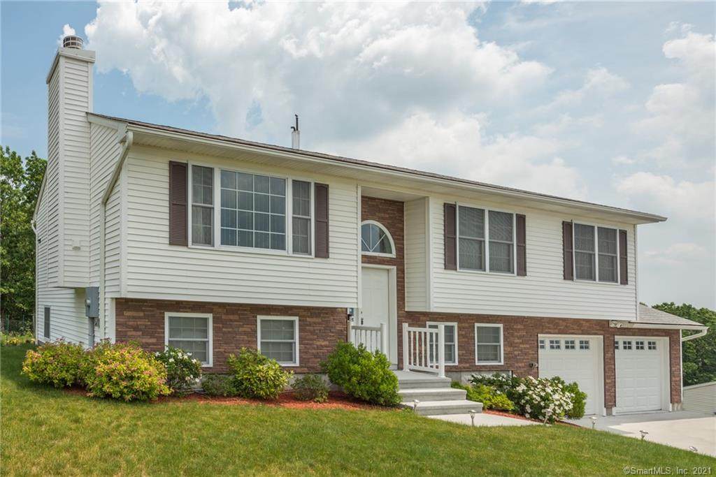 185 Wisteria Drive - Photo 1