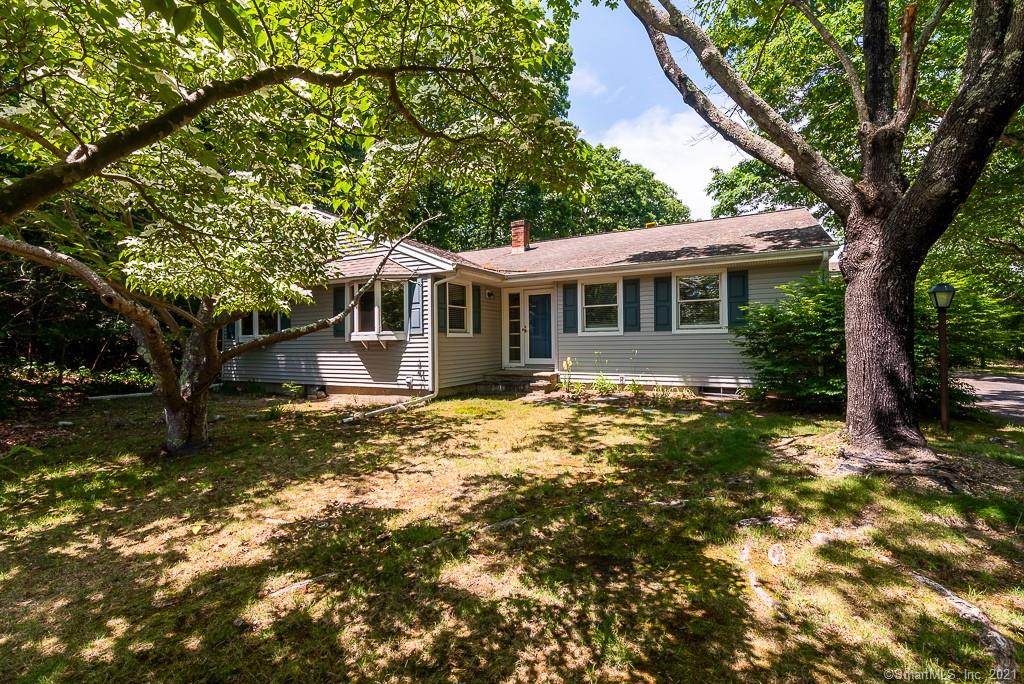 13 Roxbury Road - Photo 1
