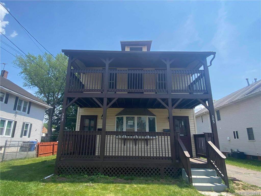307 Stanley Street - Photo 1