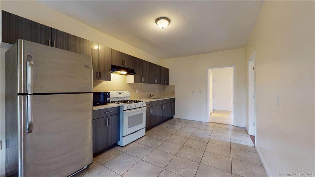 40 Lawrence Street - Photo 1
