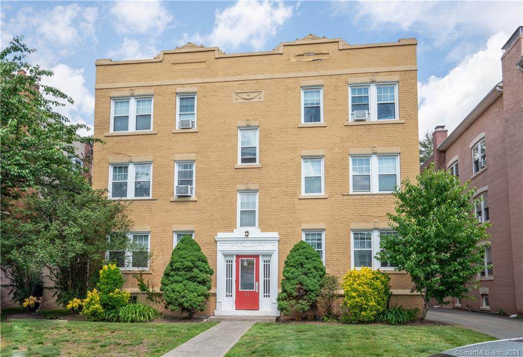 32 Robin Road - Photo 1