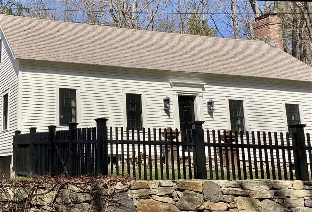 1526 Catamount Road - Photo 1
