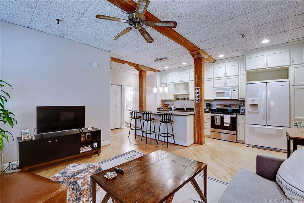222 Williams Street - Photo 1
