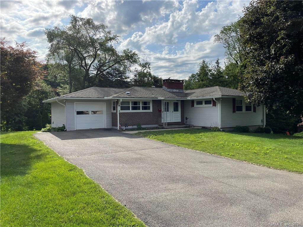 18 Westview Drive - Photo 1