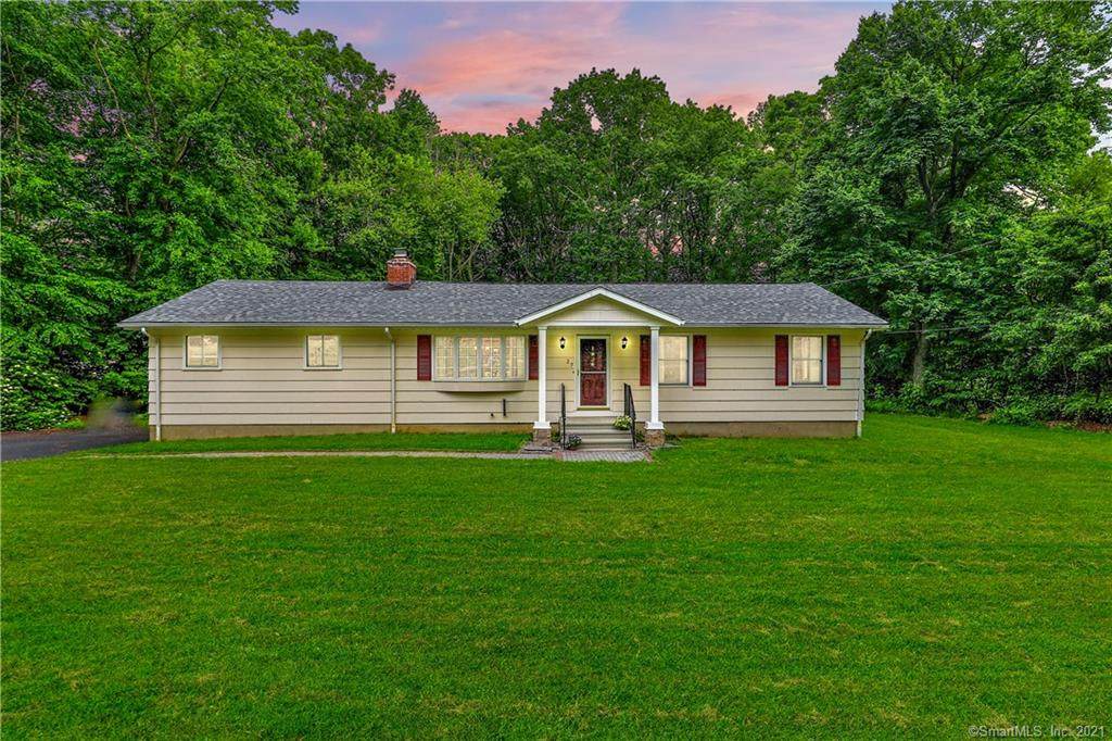 27 Federal Road - Photo 1