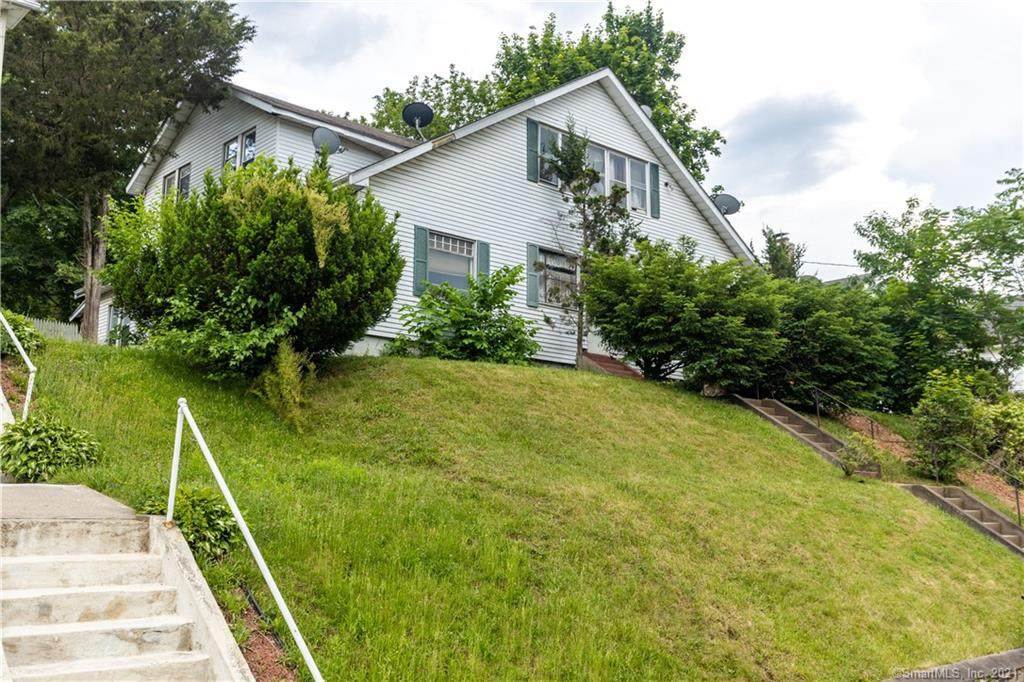 72 Bradley Avenue - Photo 1