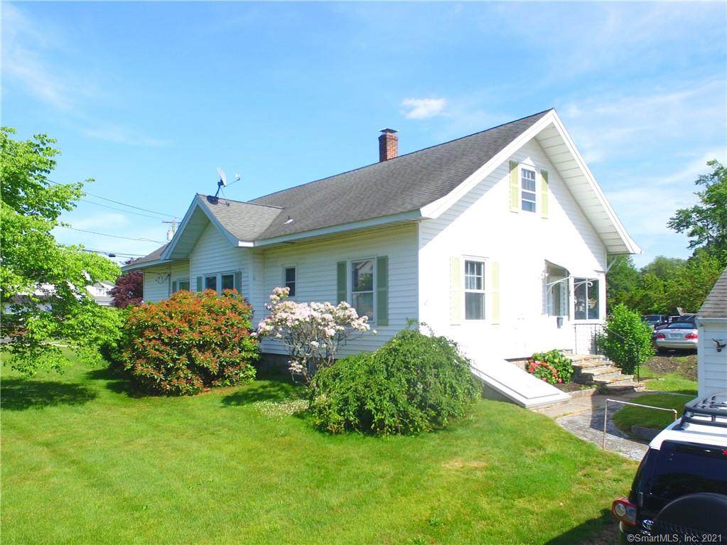 328 New London Turnpike - Photo 1