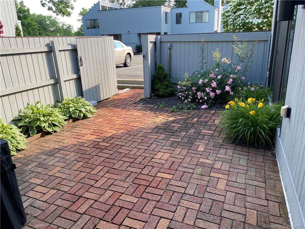 4 Olive Lane - Photo 1