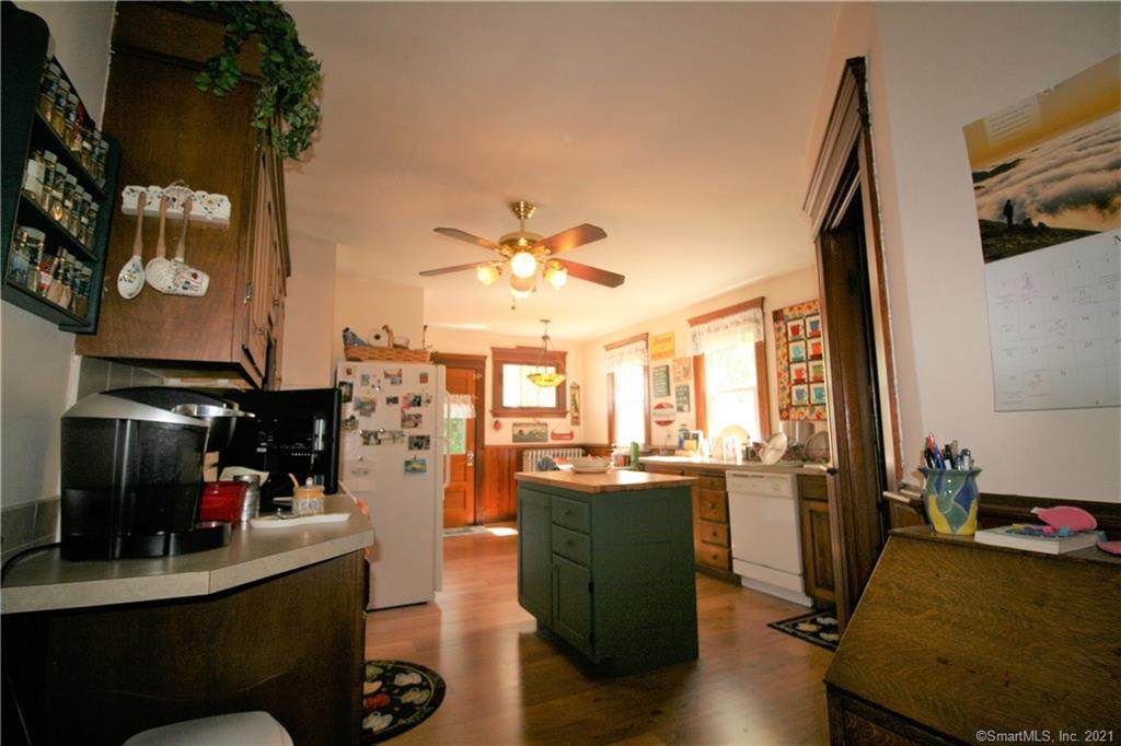 421 Litchfield Street - Photo 1