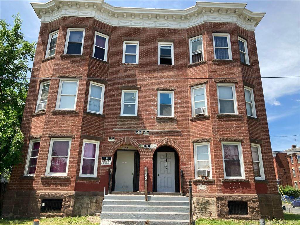 125 Franklin Avenue - Photo 1