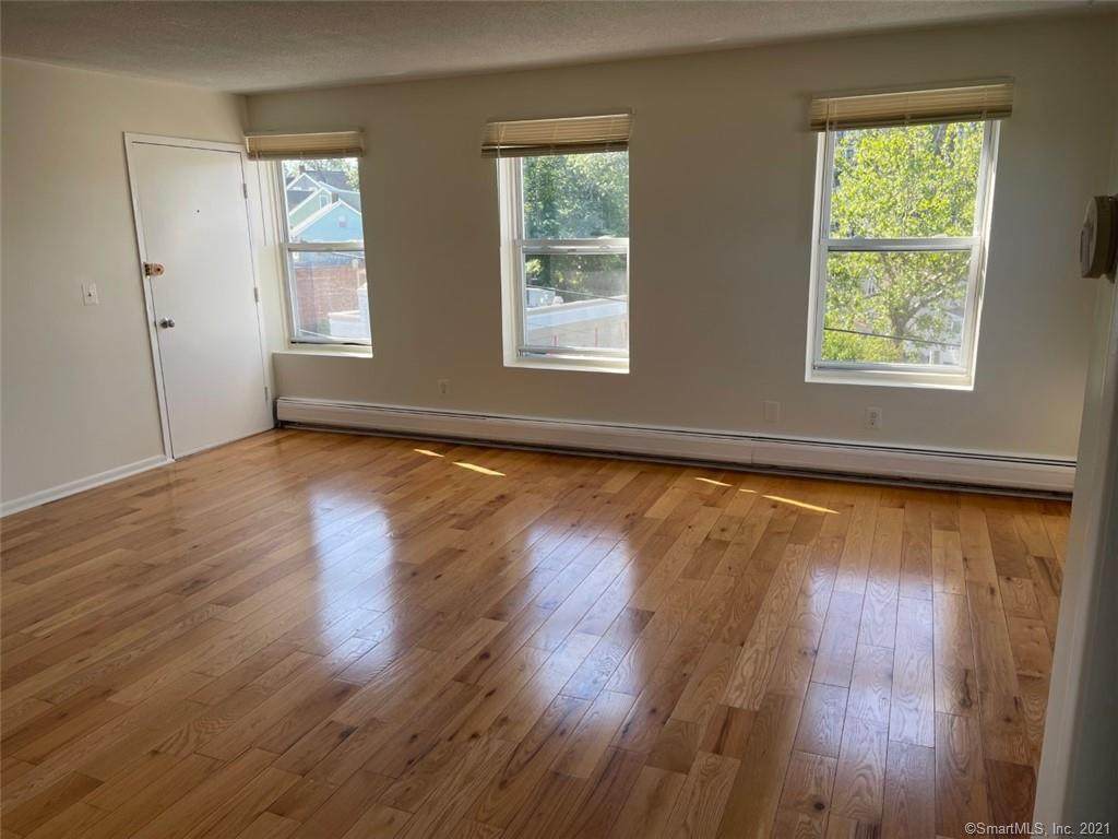 290 Main Street - Photo 1