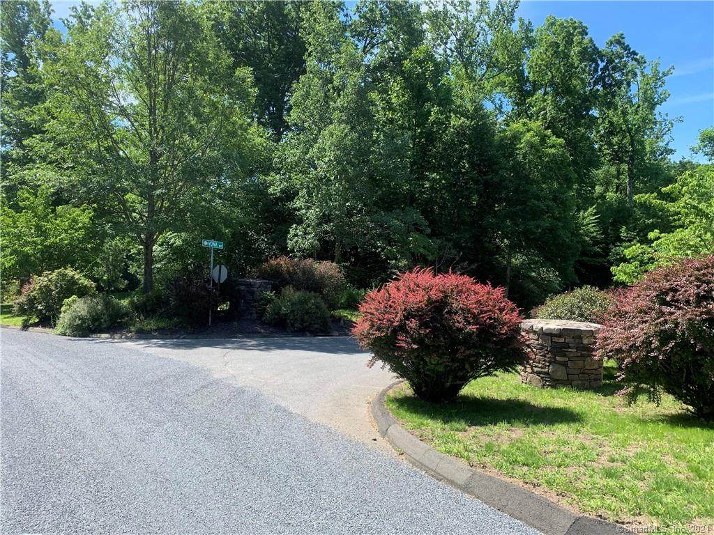 5 Vona Way - Photo 1