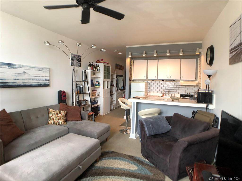 94 Washington Street - Photo 1