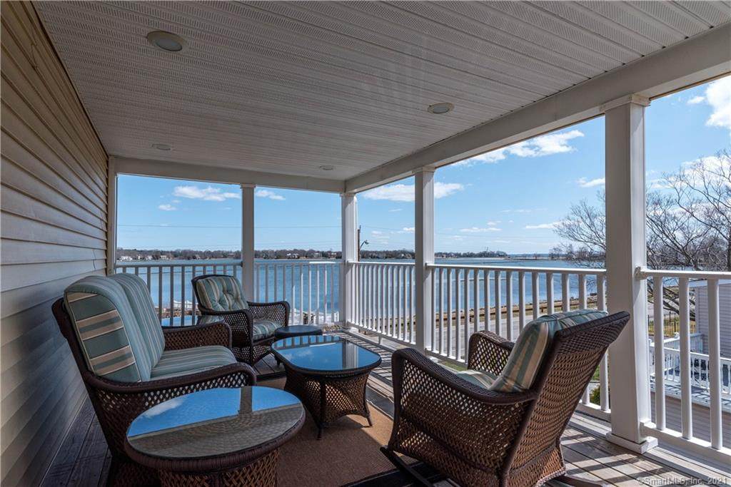 225 Weed Avenue - Photo 1