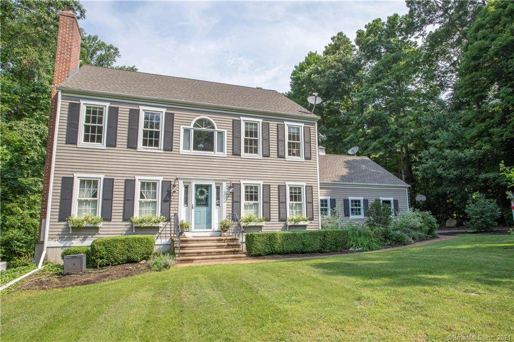 21 Madison Hollow - Photo 1
