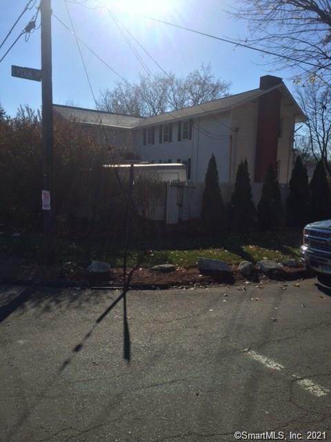 35 Rockview Street - Photo 1