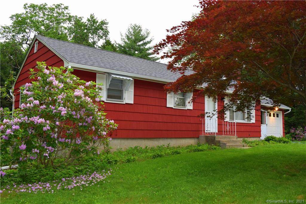 41 Oakwood Drive - Photo 1